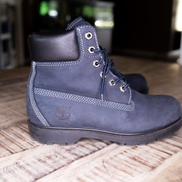 Timberland Blue Suede Boots - Picture 4 of 5